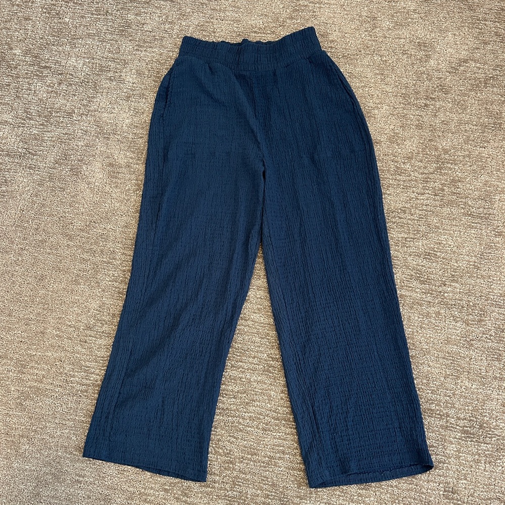 💜 2 for $30 / Free People Beach Navy Flowey Pants